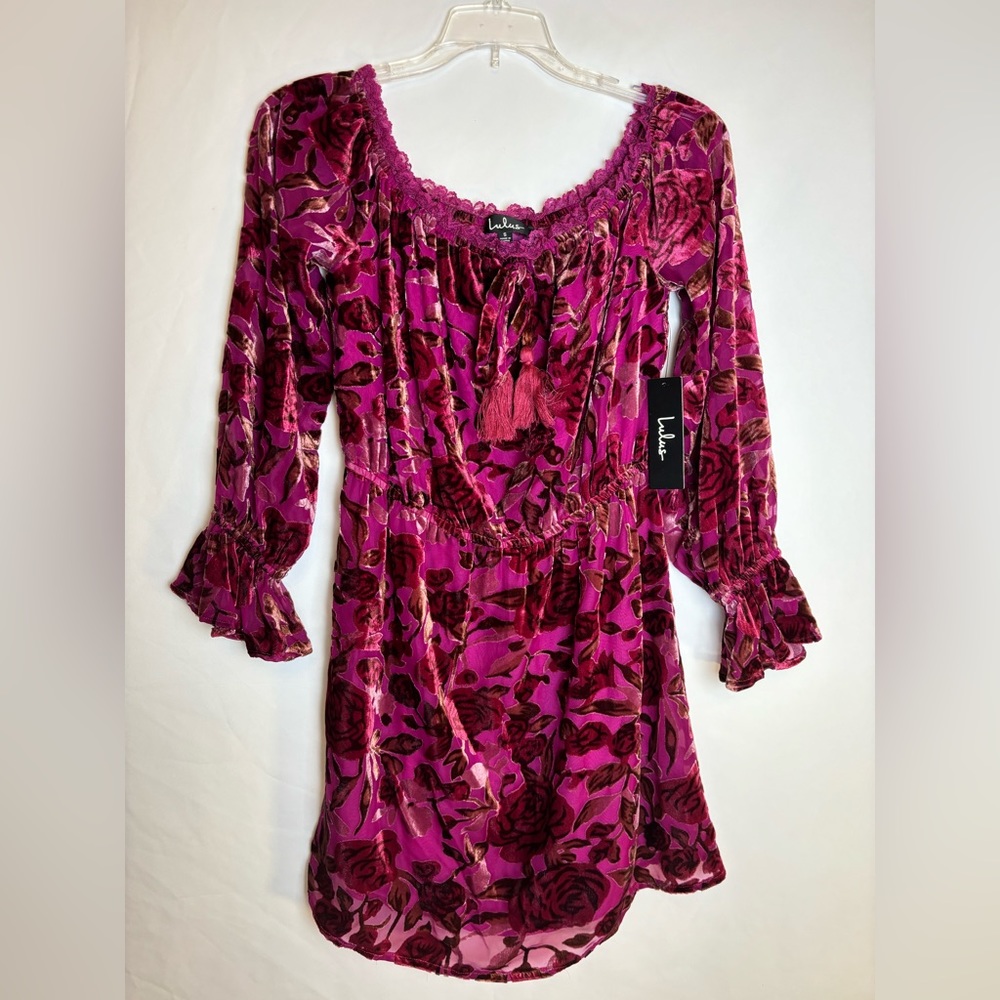 Lulus Stolen Kisses Floral Print Velvet Magenta off the shoulder NWT size small